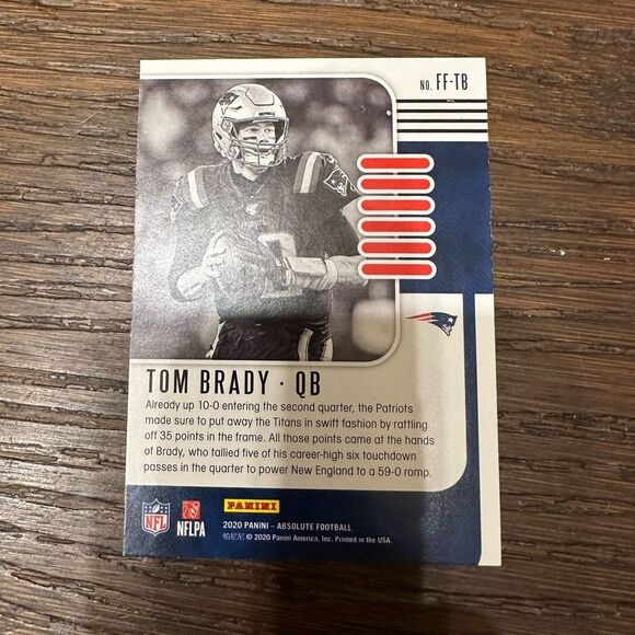Panini Black and Silver Trading Cards Collection Tom Brady flashback mint cond - Picture 3 of 3